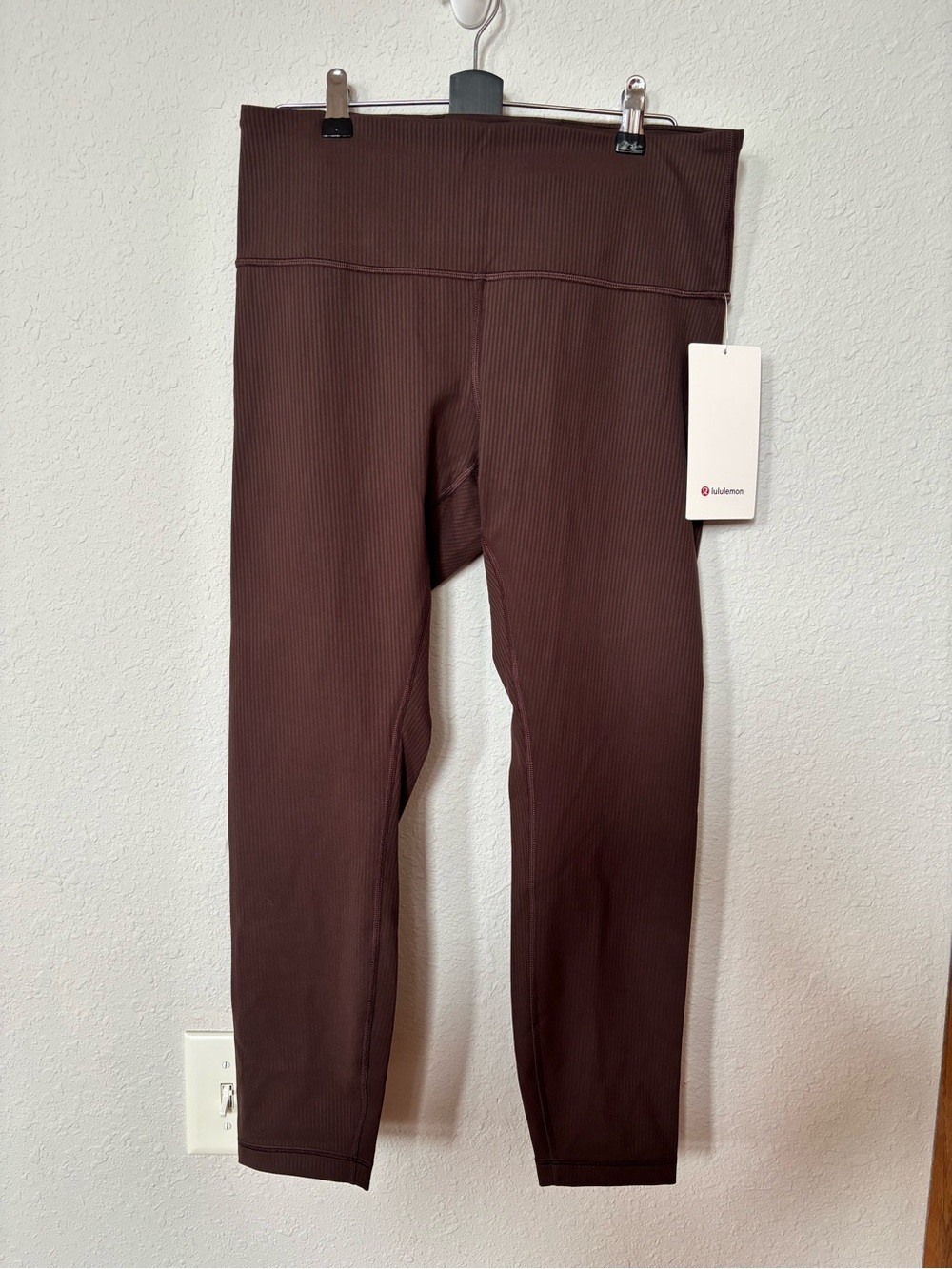 lululemon athletica Ribbed High-Rise Leggings in Chocolate Brown. Size 10 NWT!!!
